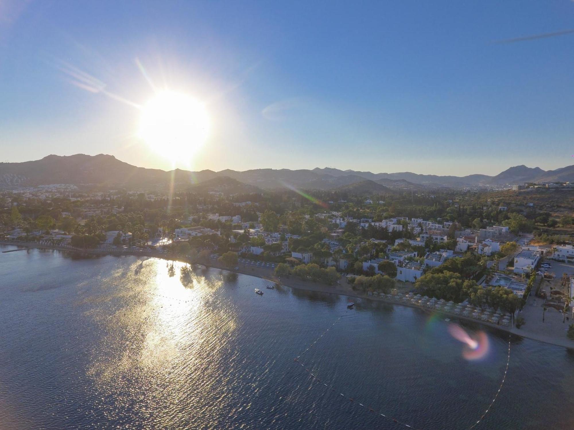 Regia Mare Beach Hotel & Spa Bodrum ออร์ทาเคนท์ ภายนอก รูปภาพ
