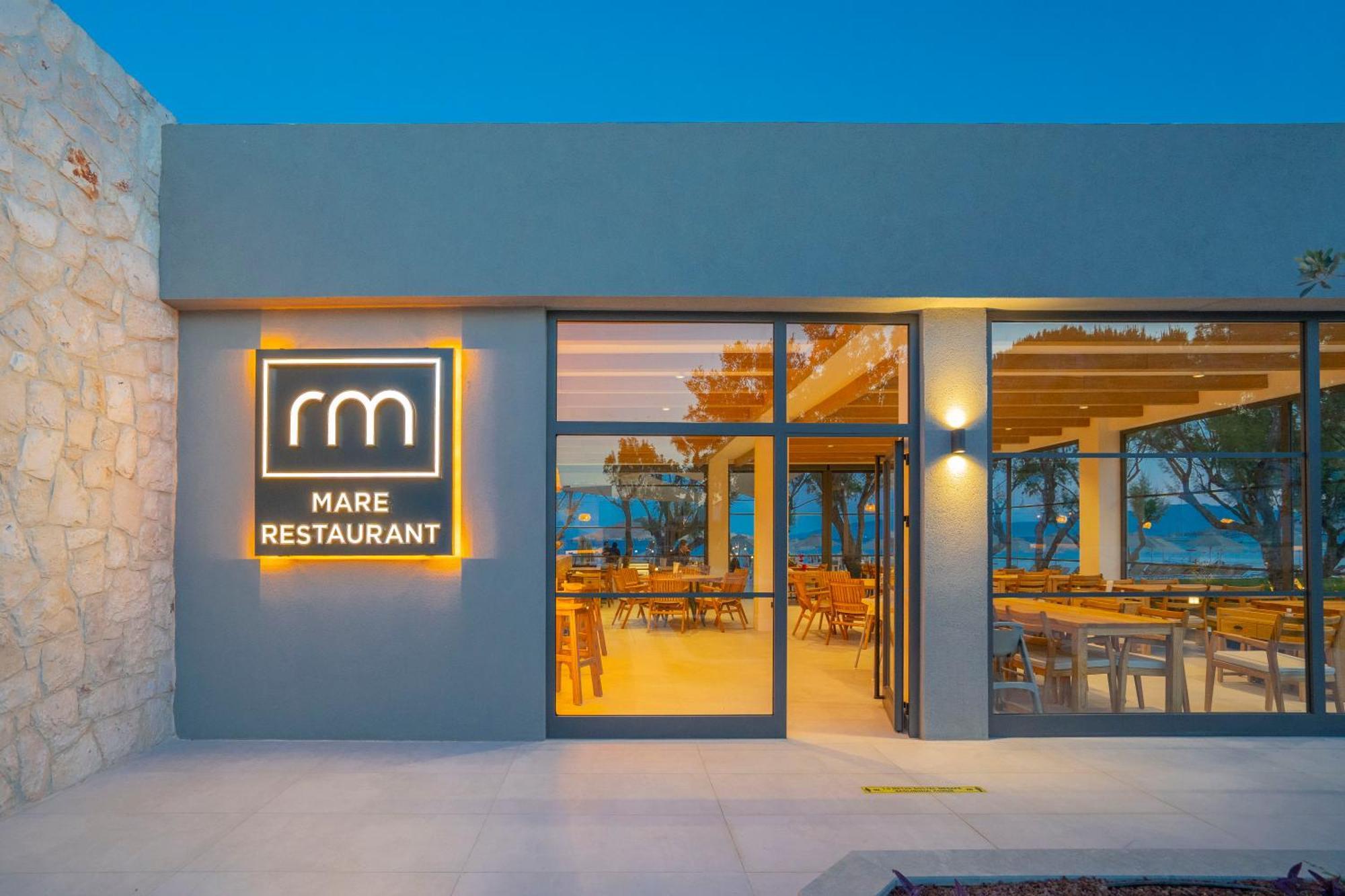 Regia Mare Beach Hotel & Spa Bodrum ออร์ทาเคนท์ ภายนอก รูปภาพ